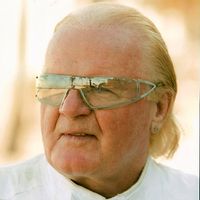 Clive Stevens