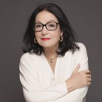 Nana Mouskouri