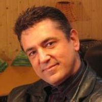 Alejandro De Pinedo — Wonderland