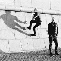 ДОСТУЧАТЬСЯ ДО НЕБЕС — ПРОСТЫЕ ЛЮДИ