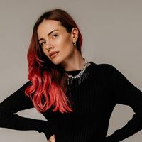 MAMARIKA — ОДНЕ ПИТАННЯ