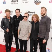 OneRepublic — Dear Santa