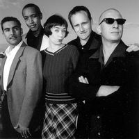 Paris Combo — Lettre A F