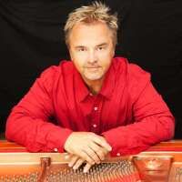 Peter Kater & Dominic Miller — Hand In Hand