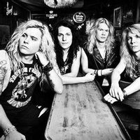 Santa Cruz — On The Shore